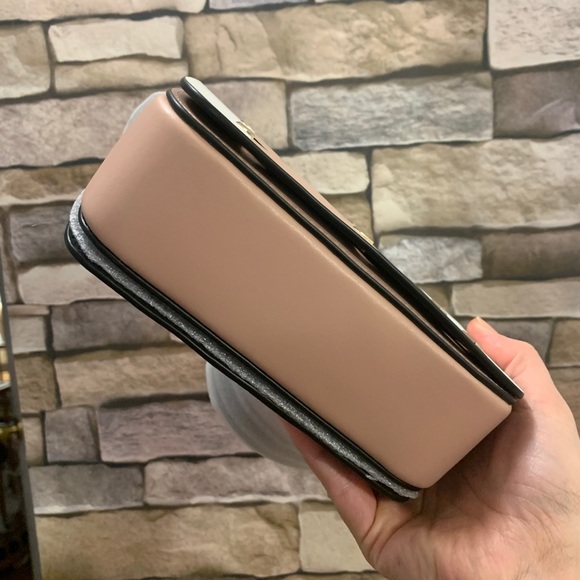 RARE🔥Authentic Kate Spade Italian leather flap Crosby🌹 - Picture 15 of 16